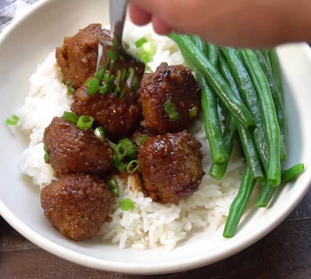 Easy 4-Ingredient Crockpot Teriyaki Meatballs Recipe - picture 3