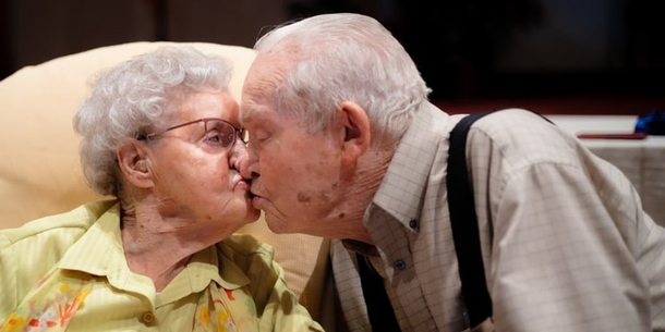 Elderly couple who celebrated 100th birthdays and 79th anniversary this year, die hours apart from each other - picture 2