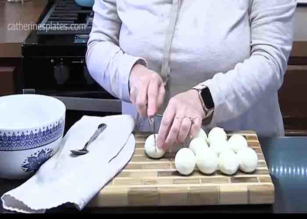 Elevate Your Appetizer Game with This Loaded Deviled Eggs Recipe - picture 2