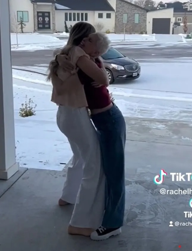 Emotional reunion captured in viral TikTok video as woman find birth mom after 34 years - picture 2