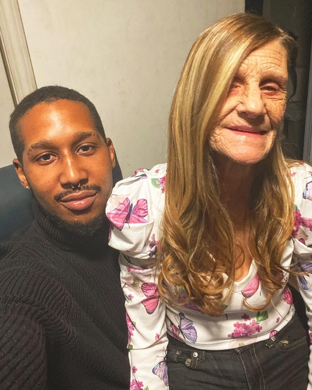 Everyone believed the woman was his grandmother, but the two are actually married despite a 37-year age difference - picture 2