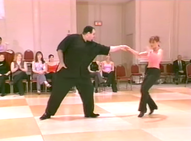 Everyone in the crowd called him fat – but wait until he begins to dance (Video) - picture 3