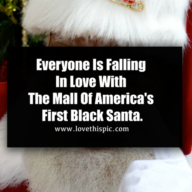 Everyone Is Falling In Love With The Mall Of America's First Black Santa.