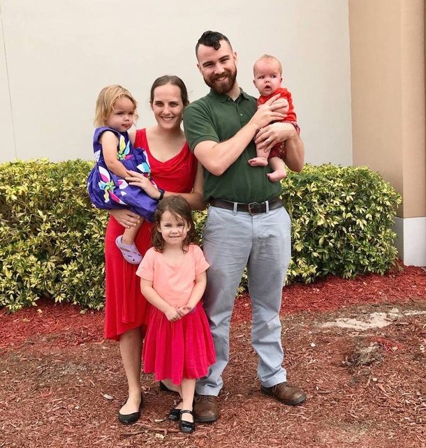 Exhausted Mother humiliated by viral Facebook picture, puts bullies to shame with the real story - picture 2