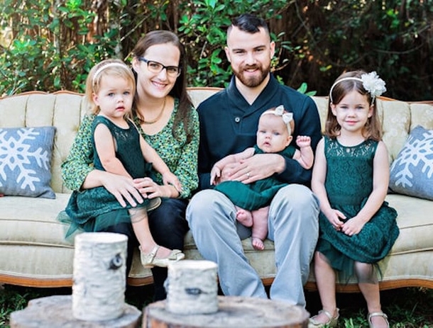 Exhausted Mother humiliated by viral Facebook picture, puts bullies to shame with the real story - picture 4