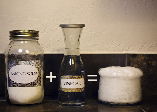 Expert car washer shares 13 cleaning hacks to keep the inside and outside of your car spotless - picture 3