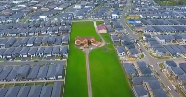 Family combats developers, refuses to sell their land now worth $50 million - picture 2