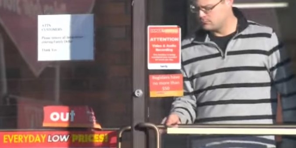 Family Dollar Places Sign On Window With ‘Racist’ Request, Causes Major Outrage - picture 2