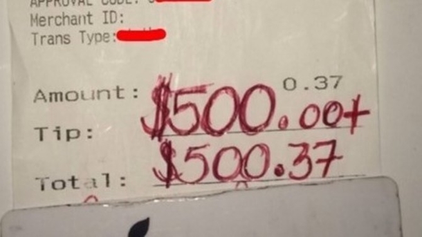 Family Leaves Behind Bill For $0.37 Drink, Waiter Makes Unexpected Find - picture 3