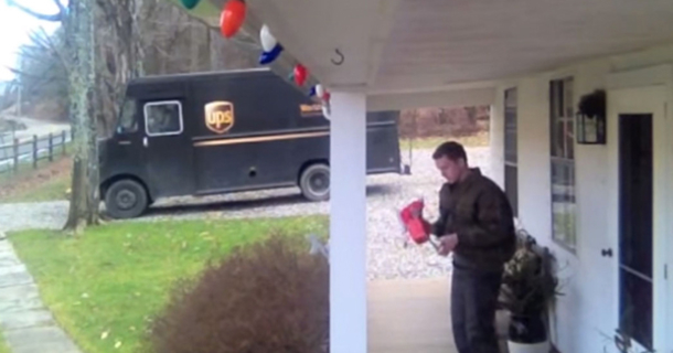Family Reviews Security Camera And Caught UPS Driver Doing Something HILARIOUS! - picture 2