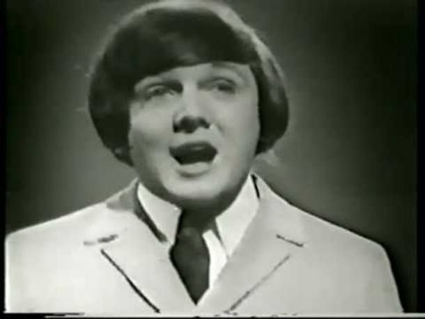 Fans Say Goodbye To Legendary Hall Of Fame Musician, Dies At 79 After Prosperous Career - picture 3