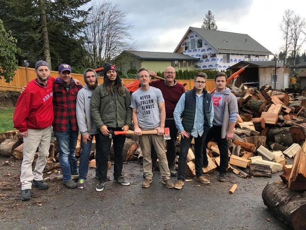 Father and his twin sons cut enough firewood to fill 80 trucks – donate it to those who are in need - picture 7