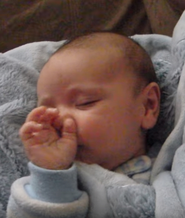 Father Asks Baby If He Had A Good Sleep, Gets Answer That Has The Entire Internet Falling In Love - picture 5