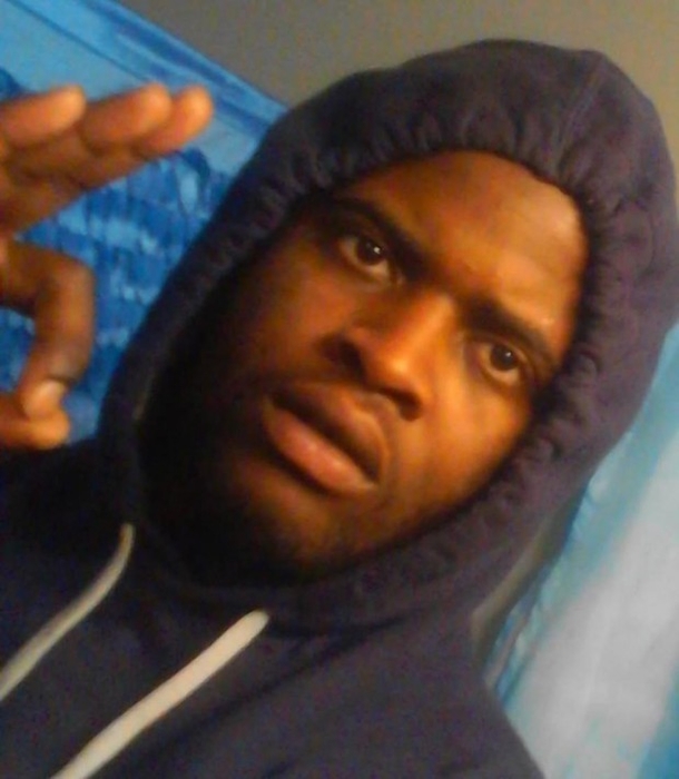 Father Notices Toddler Still In Burning Home, Then He Yells 8 Surprising Words - picture 3