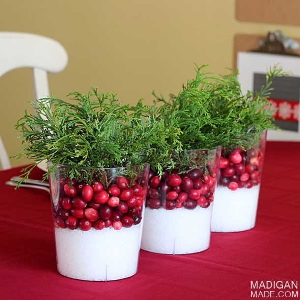 Festive DIY Christmas Centerpiece Projects That Will Get You In The Holiday Spirit - picture 2