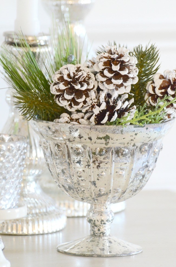 Festive DIY Christmas Centerpiece Projects That Will Get You In The Holiday Spirit - picture 5
