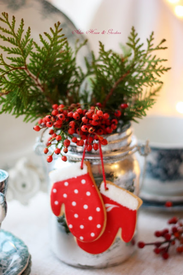 Festive DIY Christmas Centerpiece Projects That Will Get You In The Holiday Spirit - picture 6