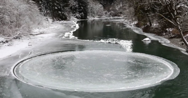 Finally, Footage Has Been Captured Of One Of Nature’s Most Rare Occurrences [video] - picture 2