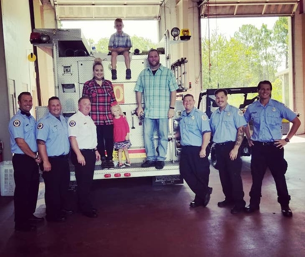 First Responders Save Husband, Only To Surprise Family With Tear Dropping Decision - picture 6