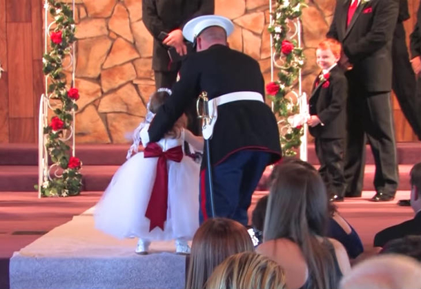 Flower Girl Walks Down Aisle At Wedding And Does Something That Has The Internet In Giggles - picture 3