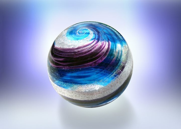 Forget Coffins! This Company Will Swirl You Into Beautiful Glass Creations When You Die! - picture 10
