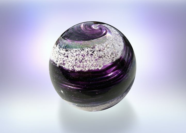 Forget Coffins! This Company Will Swirl You Into Beautiful Glass Creations When You Die! - picture 5