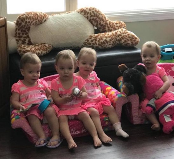 Four Siblings’ Have A Priceless Reaction Once They Realize Grandma Put Up The Christmas Tree - picture 2