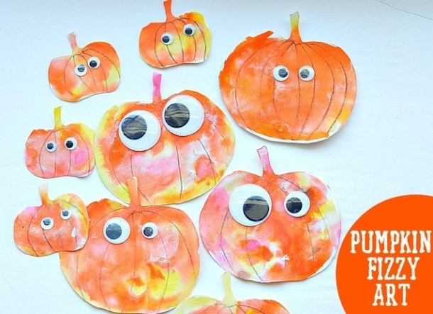 Fun DIY Halloween Pumpkin Crafts For Kids - picture 4