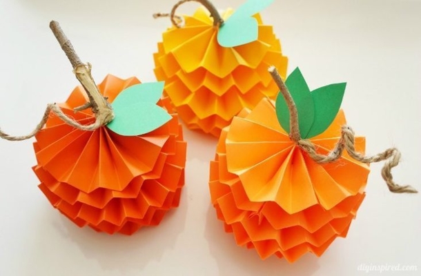 Fun DIY Halloween Pumpkin Crafts For Kids - picture 8