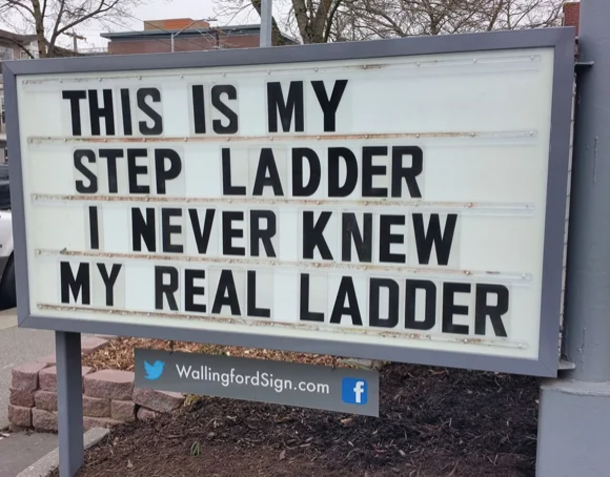 Gas station puts up funny messages on sign that keep locals laughing, you have to see these! - picture 4