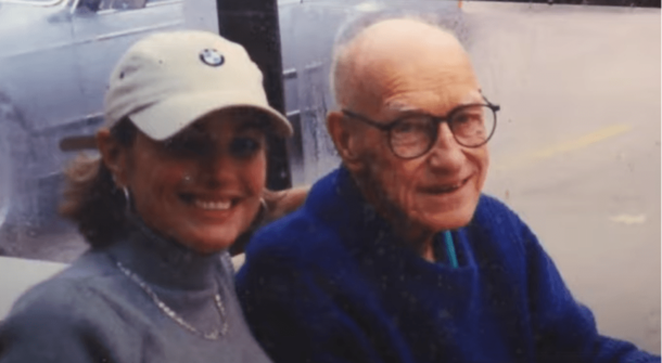 Generous man spent his life saving every dime he has, sends 33 poor kids to college - picture 2