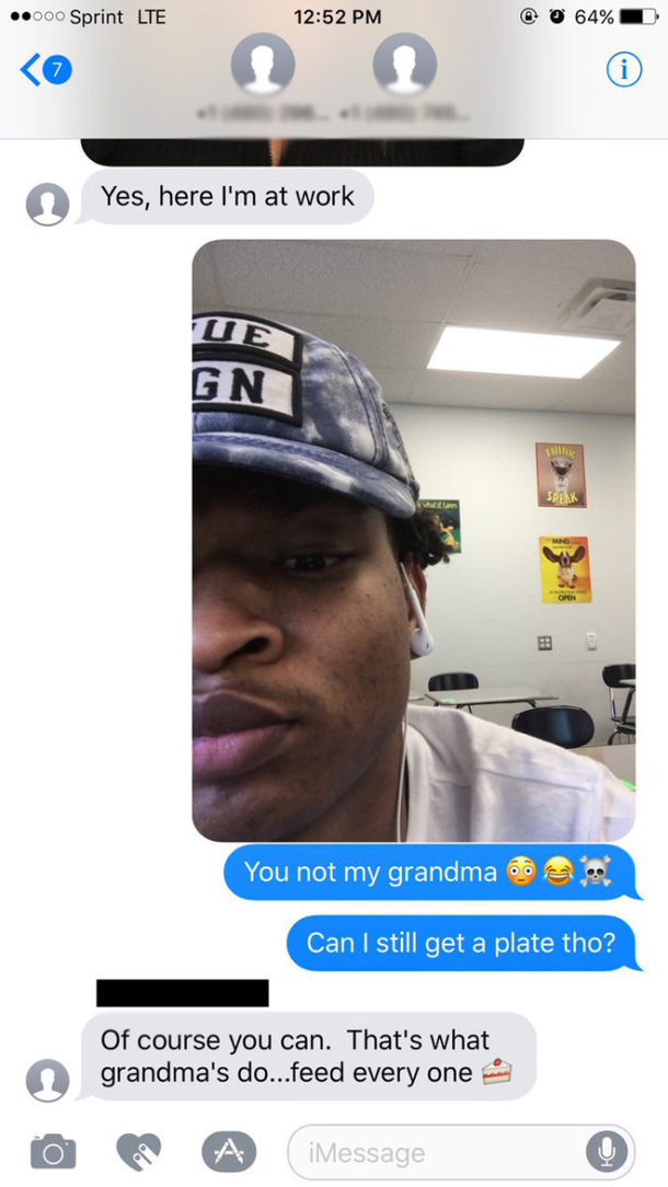Grandma And The Stranger She Texted On Accident Years Ago Will Spend 8th Thanksgiving Together - picture 7
