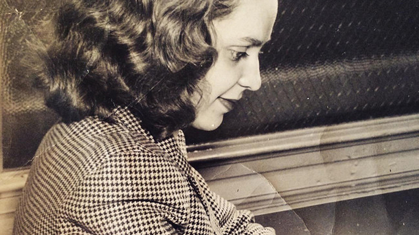 Great Grandmother celebrates 93rd birthday with diploma after being forced to quit school - picture 4
