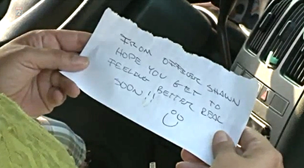 Guy Nervous After Being Pulled Over By Strange Acting Cop; Contacts Wife Immediately Then This Happens - picture 3