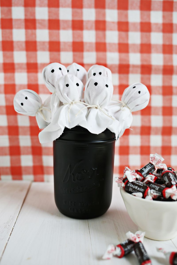 Halloween Party Ideas For 2022 To Make Your Party Spooktacular! - picture 11