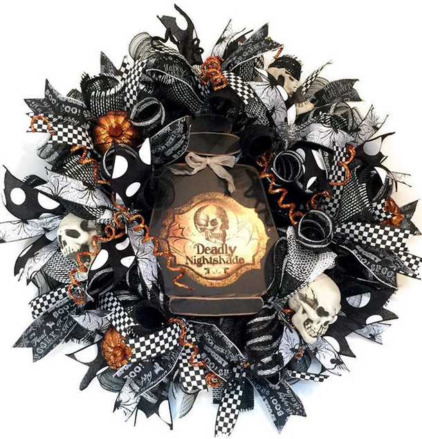 Halloween Wreaths Are A Thing Now, And They’re Creepily Fantastic! - picture 22
