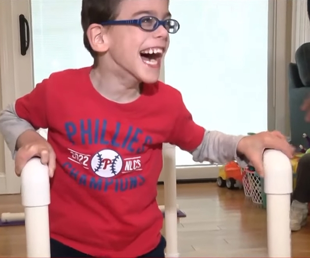 Hardware Store Employee Goes Above and Beyond to Help a Family with a Young Boy's Life-Changing Journey to Learn How to Walk - picture 7