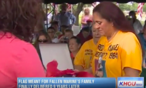 He Discovered This $5 Flag During A Garage Sale. When He Squints To Read The Writing, His Heart Drops - picture 4