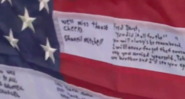 He Discovered This $5 Flag During A Garage Sale. When He Squints To Read The Writing, His Heart Drops - picture 5