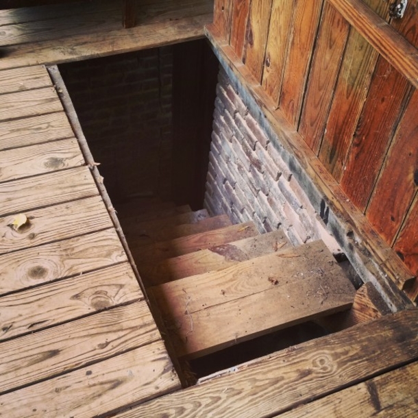 He Found a Trap Door After Moving In… and Uncovered Something ‘Huge’ - picture 3