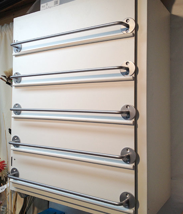 He Hangs Towel Bars All Around The House. When I Saw How They Were Used? This Is Genius! - picture 5
