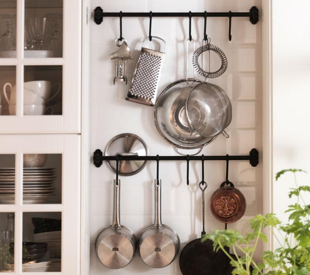 He Hangs Towel Bars All Around The House. When I Saw How They Were Used? This Is Genius! - picture 8
