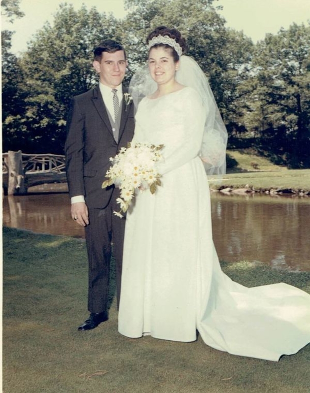 He ignored doctor’s orders to place paralyzed wife in nursing home, travels the world with her instead - picture 2