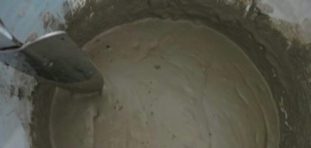 He Pours Cement In Plastic Gloves And Two Days Later... WOW! This Looks Amazing... - picture 2