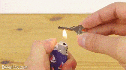 He Pressed His House Key Against A Piece Of Tape. Why? This Is Something Everyone Should Know... - picture 3