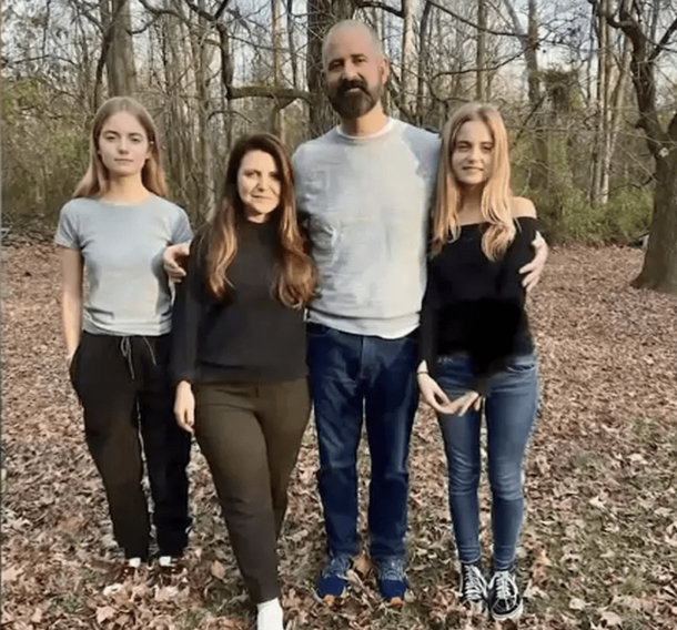 Heartbroken dad loses both twin daughters and wife in head-on collision – rest in peace - picture 4