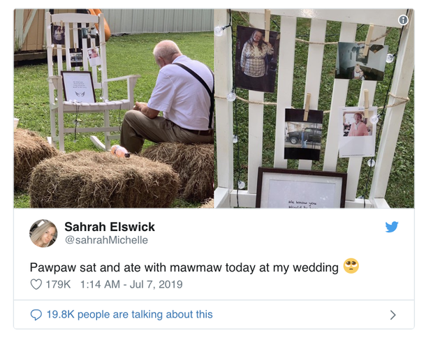 Heartbroken Grandpa Sits Alone Next To Late Wife's Memorial During Granddaughter's Wedding - picture 3