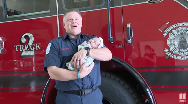 Heartwarming: Firefighter helps deliver granddaughter at his own fire station - picture 2