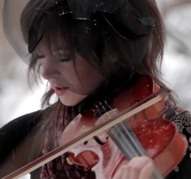 Her Chilling Version Of 'What Child Is This' Is Leaving Everyone Misty Eyed (Video) - picture 4