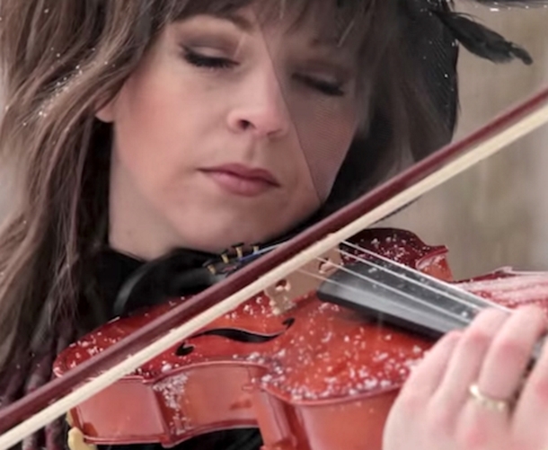 Her Chilling Version Of 'What Child Is This' Is Leaving Everyone Misty Eyed (Video) - picture 5
